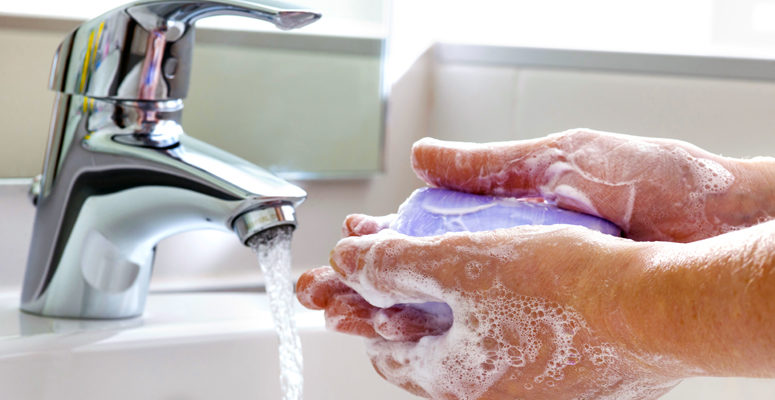 Mani: un ricettacolo di germi. Le iniziative per la Giornata mondiale dell’igiene
